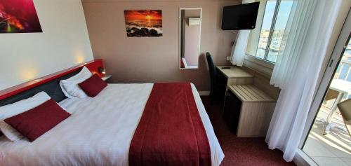 Hotel Port Beach in กรุยส์สัน