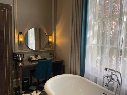 บริการและสิ่งอำนวยความสะดวก, Edgbaston House near สวนพฤกษศาสตร์เบอร์มิงแฮม