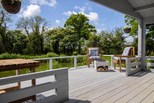 Nestledstays- Primrose in Arundel