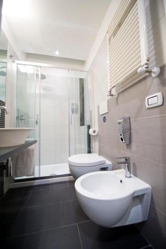 Grey&White B&B - image 10