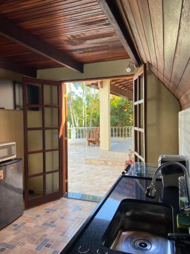 Konyha, Chalé Bela Vista (Chale Bela Vista) in Engenheiro Passos