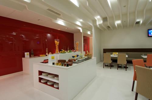 Keys Select Hotels