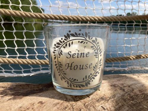 SeineHouse - Maison flottante (HouseBoat) - Séjour magique sur l'eau