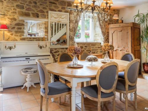 Maison Riantec 6 pièces 11 personnes - FR-1-349-145 - image 9