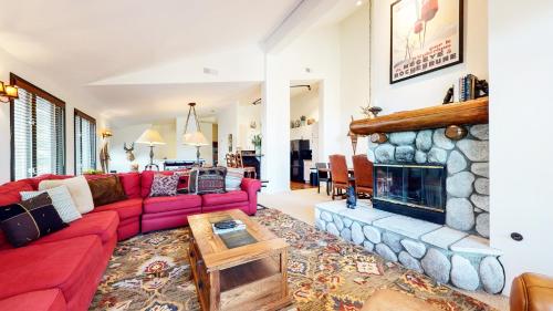Snowcreek V #742 condo