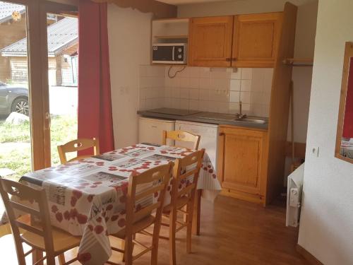 Appartement La Joue du Loup, 2 pièces, 6 personnes - FR-1-504-482 Superdévoluy