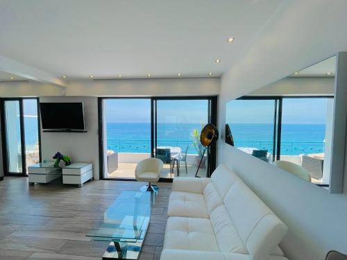 SEA VIEW TOP FLOOR - PROMENADE DES ANGLAIS, Nice (fotografie 7)