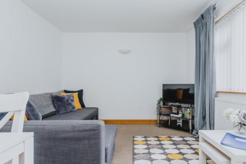 Picture of Modern 2 Bed Apartment Near City Centre & Hospital