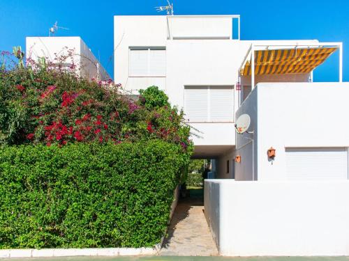  Beautiful Holiday Home in Andaluc a with Swimming Pool in Los Amarguillos
