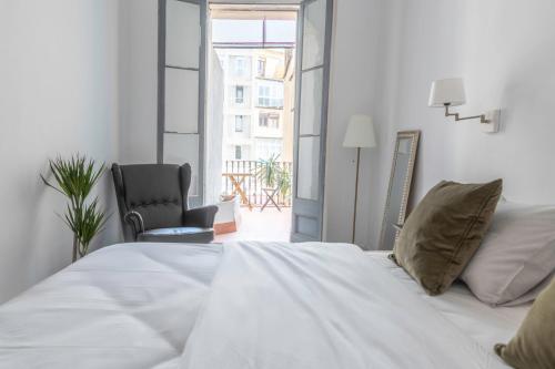 B-Garden BCN Room Type - Deluxe Double Room