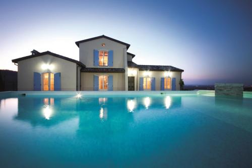 Peldbaseins, Borgo Conde Wine Resort in Predappio