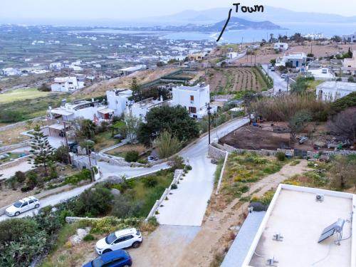 Cycladic Home on the hill with beautiful views!! 4