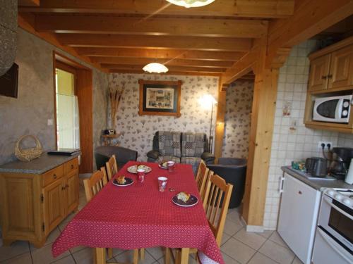 Gîte Saulxures-sur-Moselotte, 3 pièces, 4 personnes - FR-1-589-281