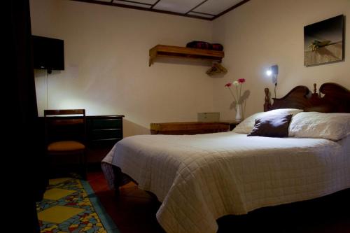 Standard Double Room image 1