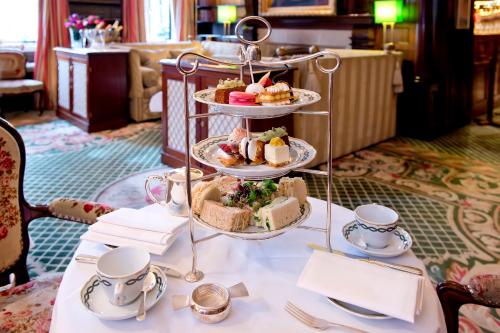 35974148 Milestone Hotel Kensington