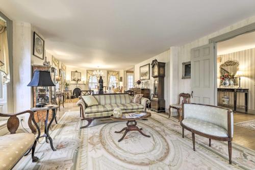 Elegant Norwich House with Billiards Room and Ballroom in Norwich