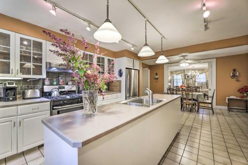 Elegant Norwich House with Billiards Room and Ballroom in Norwich