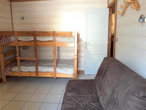 Appartement Albiez-Montrond, 4 pièces, 10 personnes - FR-1-618-4