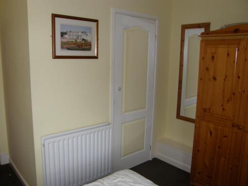 Kingswinford Guest House