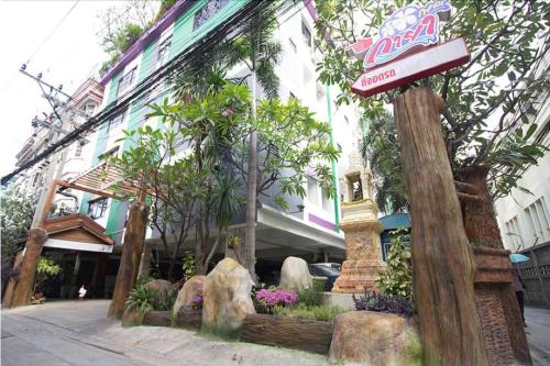 Kaya Place, Bangkok