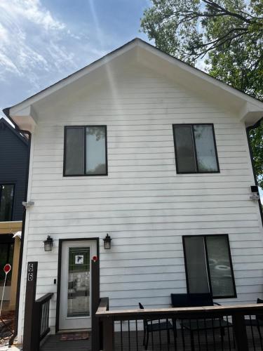 Exterior view, Atlanta Unit 2 Room 3 - Atlanta Bests Kept Secret Private Bedroom & Bathroom in Summerhill