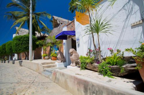 Buitenkant, Villa Bella Bed & Breakfast Inn in La Cruz De Huanacaxtle