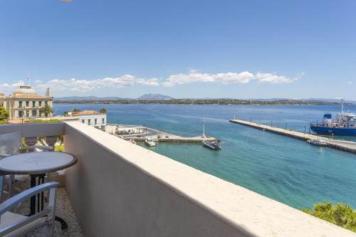 Vistas, Hotel Roumani in Spetses