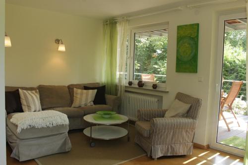 埃爾茨公寓 (Ferienwohnung an der Elz) in 埃門丁根