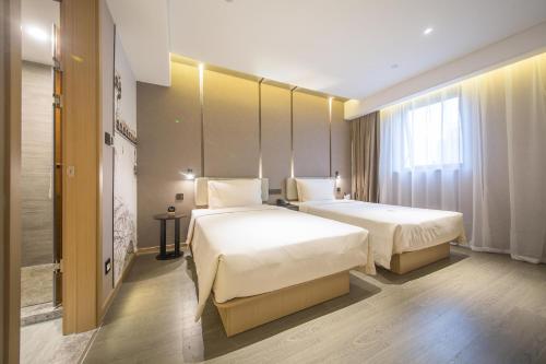 Atour Hotel Wuxi Railway Station Chunsheng Road