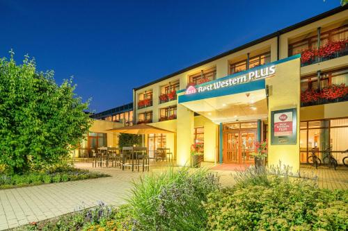 BEST WESTERN PLUS Kurhotel an der Obermaintherme - Hotel - Bad Staffelstein