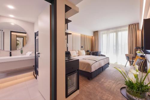 LUA Resort - Adults only