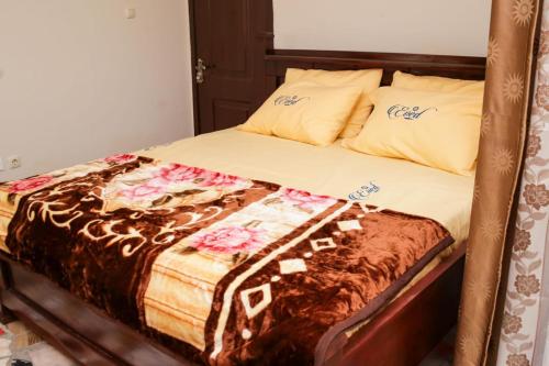 Eved Apartments Guest House in Amasaman