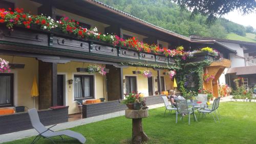 Alpen-Appartementhof in Bad Hofgastein, Österreich