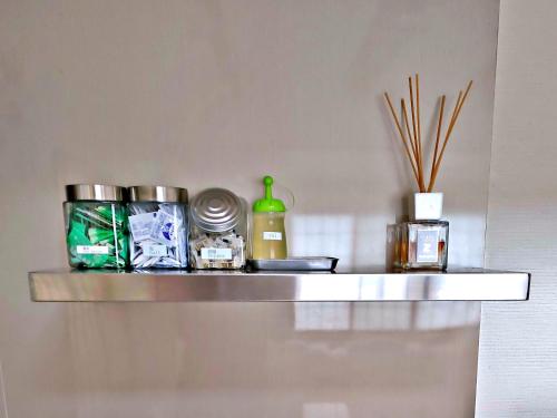 Studio Apartment image 10