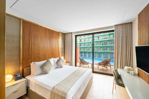 Cote d'Azur Hotel - Monaco - Dubai World Islands - Adults Only in Jumeirah