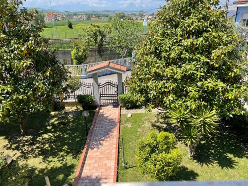 Villino Magnolia - oasi di pace a pochi passi dalla spiaggia gîte à louer Roseto degli Abruzzi