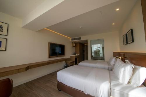 Luxotel Aqaba Beach Resort & Spa Only 15 years plus