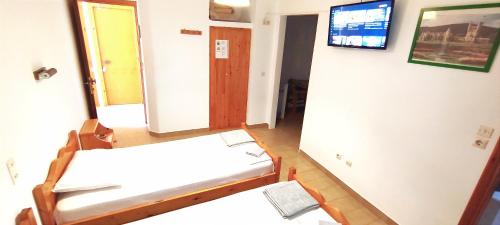  Nicolas & Regina in Skala