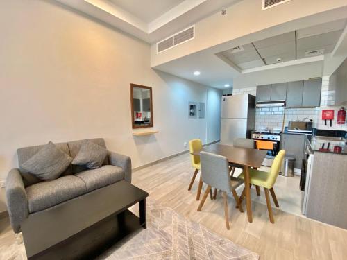 Penrose Place Dubai JVC - image 3