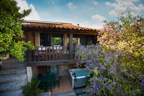 Pedra Bela - Cozy House w/ Private Jacuzzi @ Geres