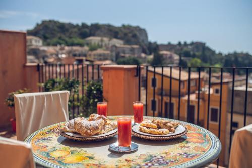 Vilagos Apartments & Loft Taormina - image 10