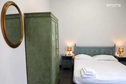 Jazz Hotel - image 8
