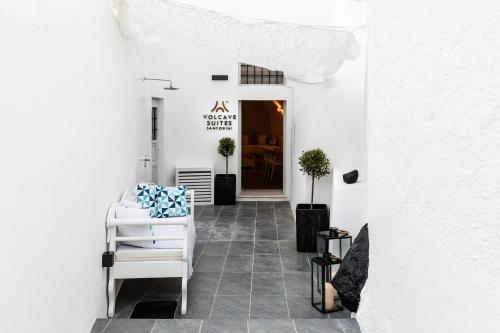 Volcave Suites