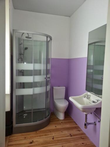 Twin Room with Private Bathroom