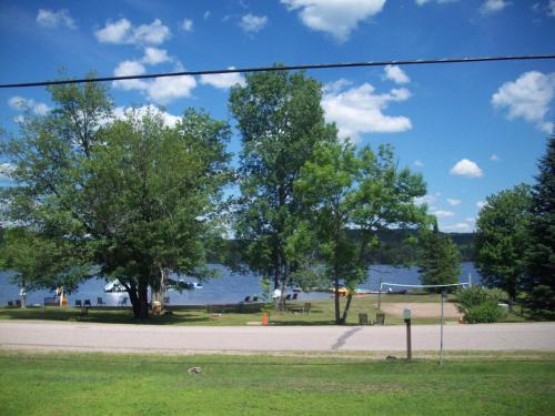 Lakewoods Cottage - Hotel - Oxtongue Lake