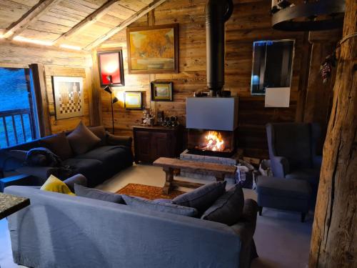Chalet Liussel in Chamois