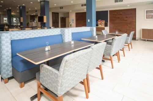 Holiday Inn Express & Suites - Rock Hill, an IHG Hotel