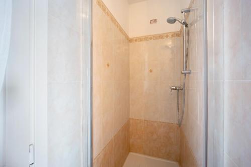 Bathroom, Maison Laura in Diano Arentino