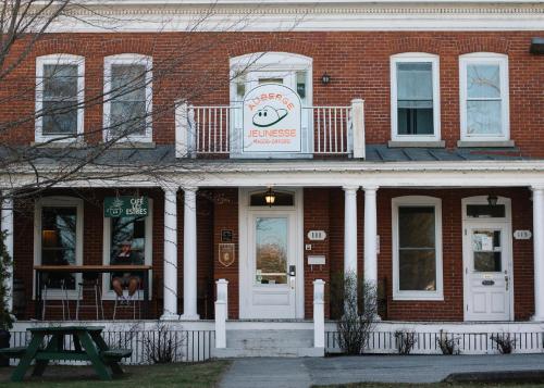 Auberge de Jeunesse Magog-Orford Hostel