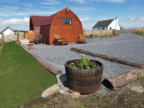 Achmeney Glamping Pod Larger than Average Pod